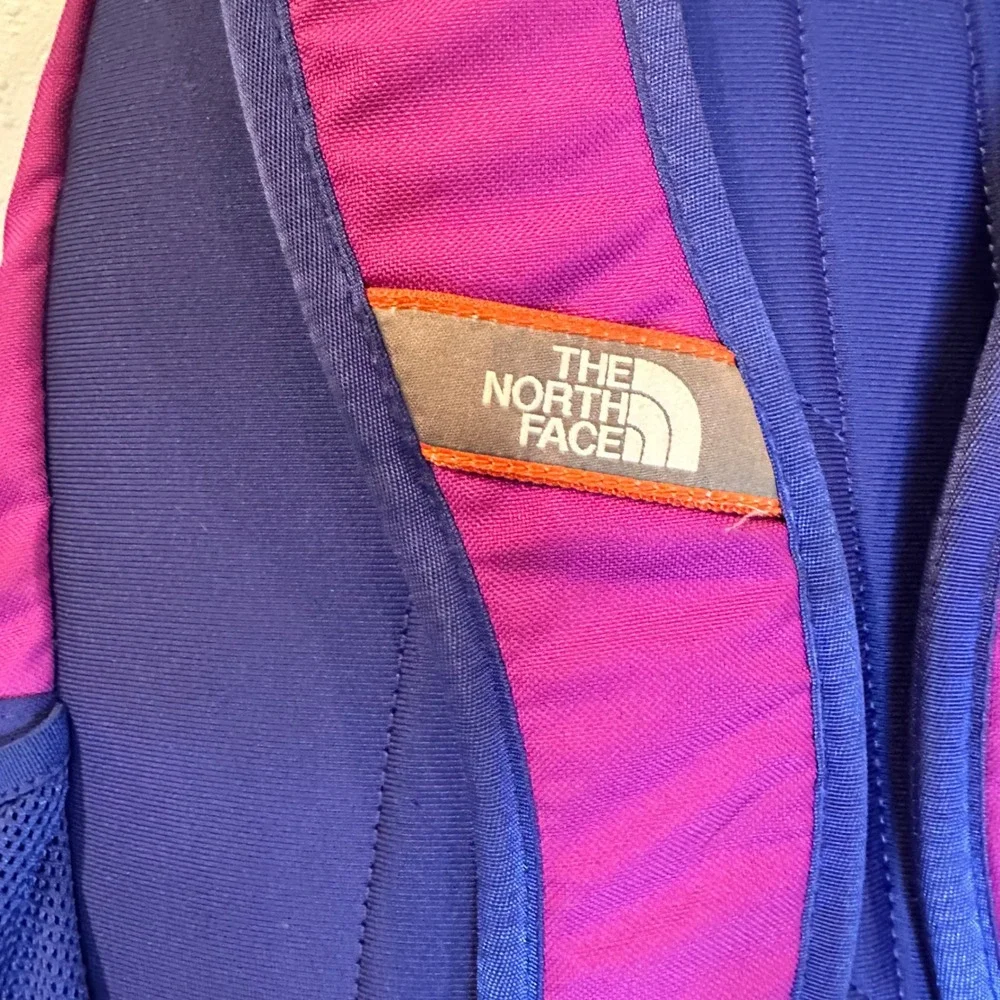 The North Face Wasatch Backpack Kid Purple Blue Logo Hiking School Sporty Travel - Picture 9 of 12